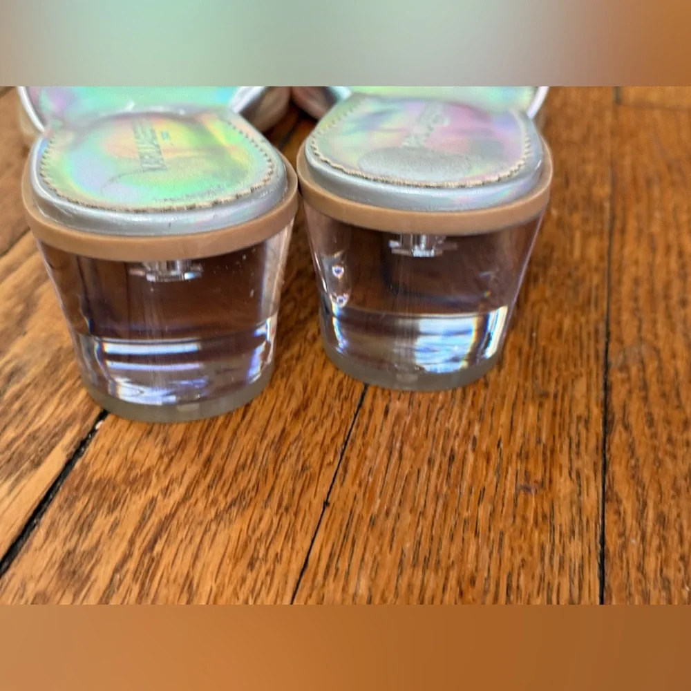 Karl Lagerfeld Faina Iridescent Slides - Size 10 - NWOB - Picture 4 of 6